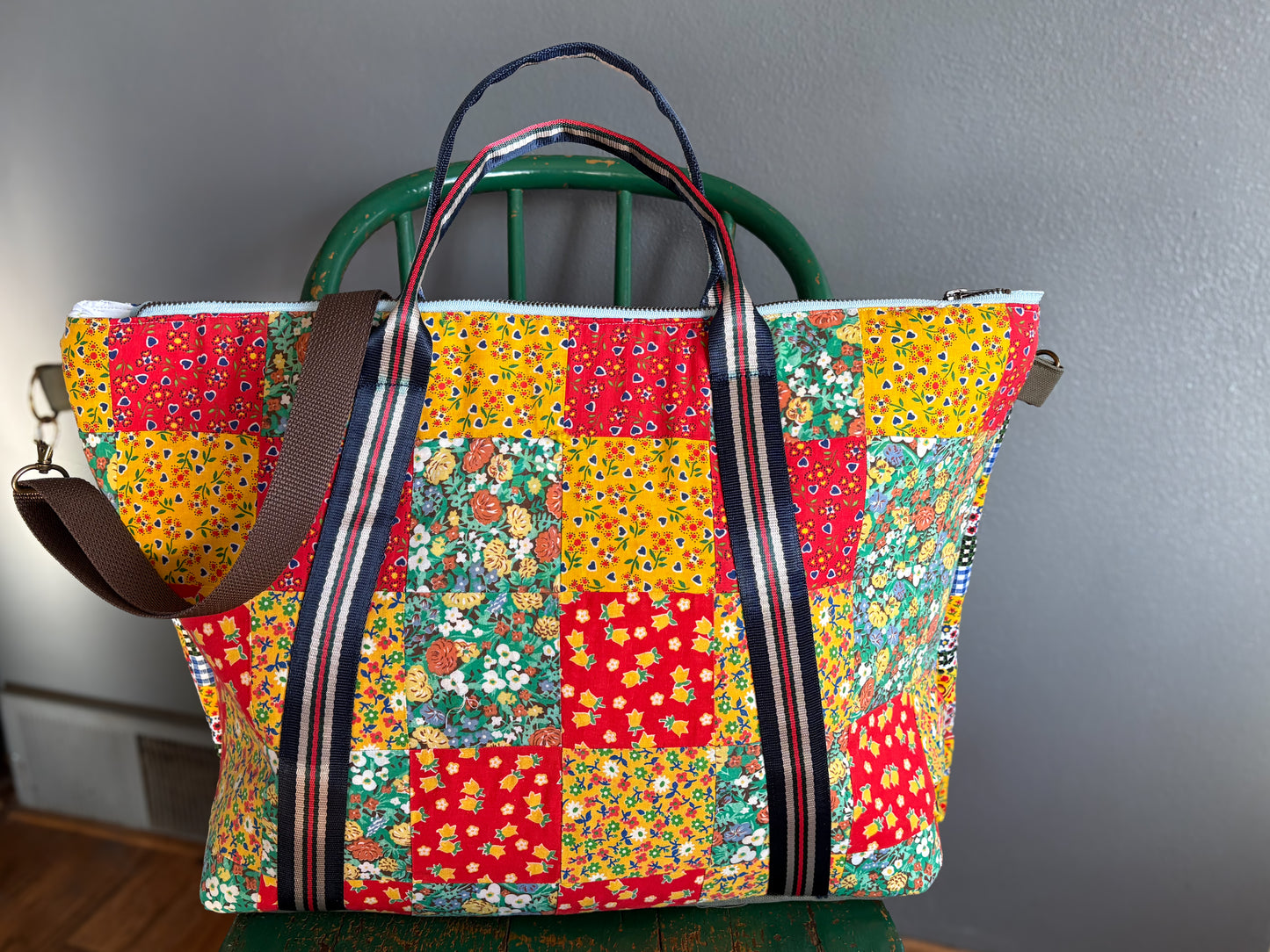 Mabel Overnighter- Royal Floral
