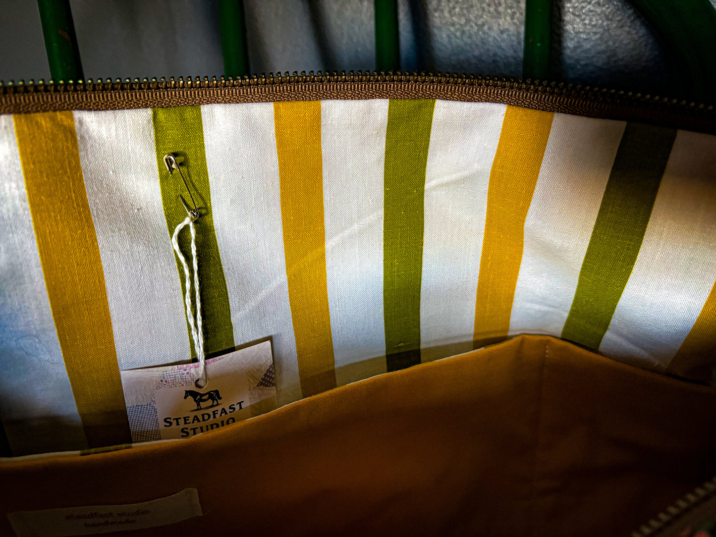 Mabel Overnighter- Smoky Bear